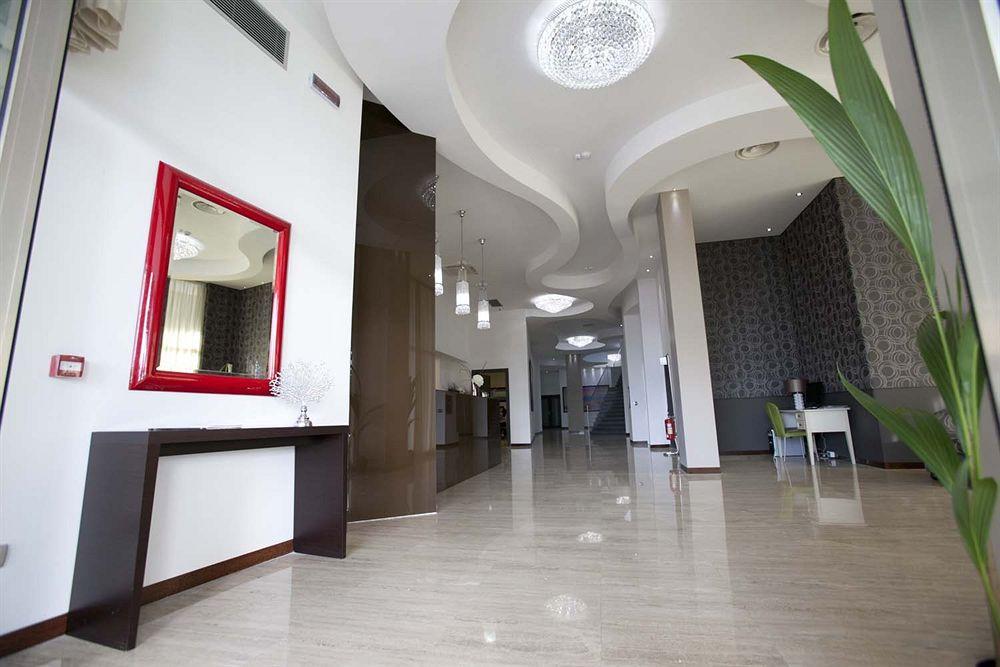 Rolling Hotel Казорія Екстер'єр фото